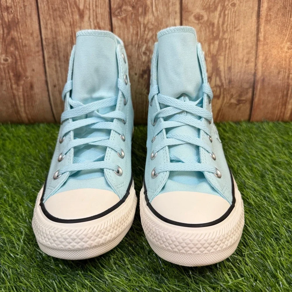 Converse Chuck Taylor All Star Womens Size 7 Blue Floral Embroidered High Top